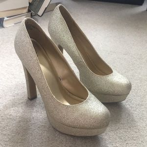 Mossimo Gold Glitter 5” Platform Pumps 8M